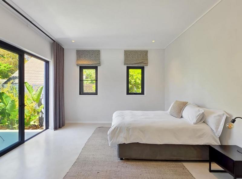 4 Bedroom Property for Sale in Zwaanswyk Western Cape